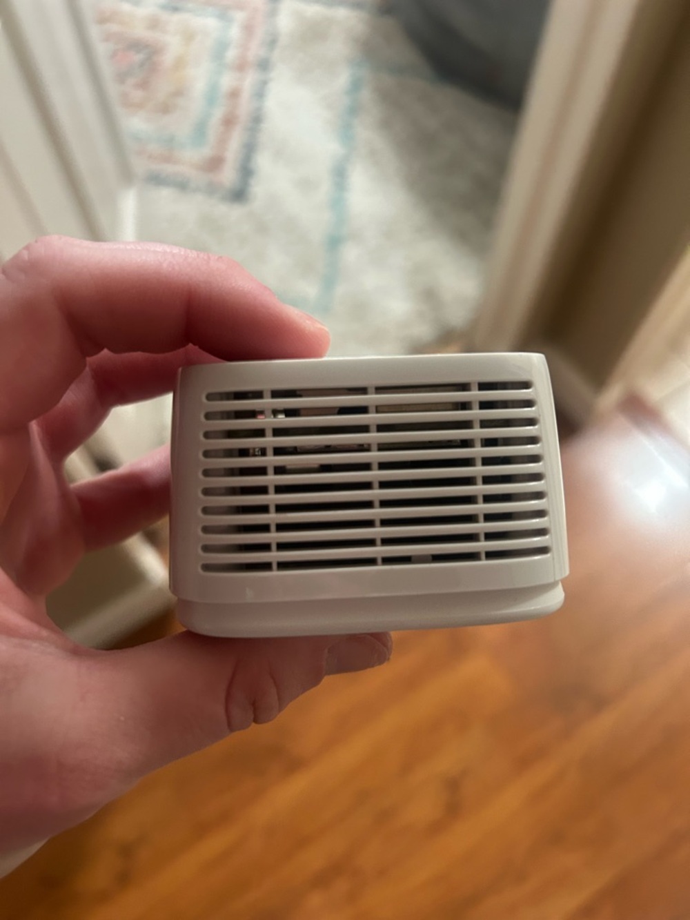 NETGEAR | AC750 WiFi Range Extender (EX2800) - Picture 9 of 10